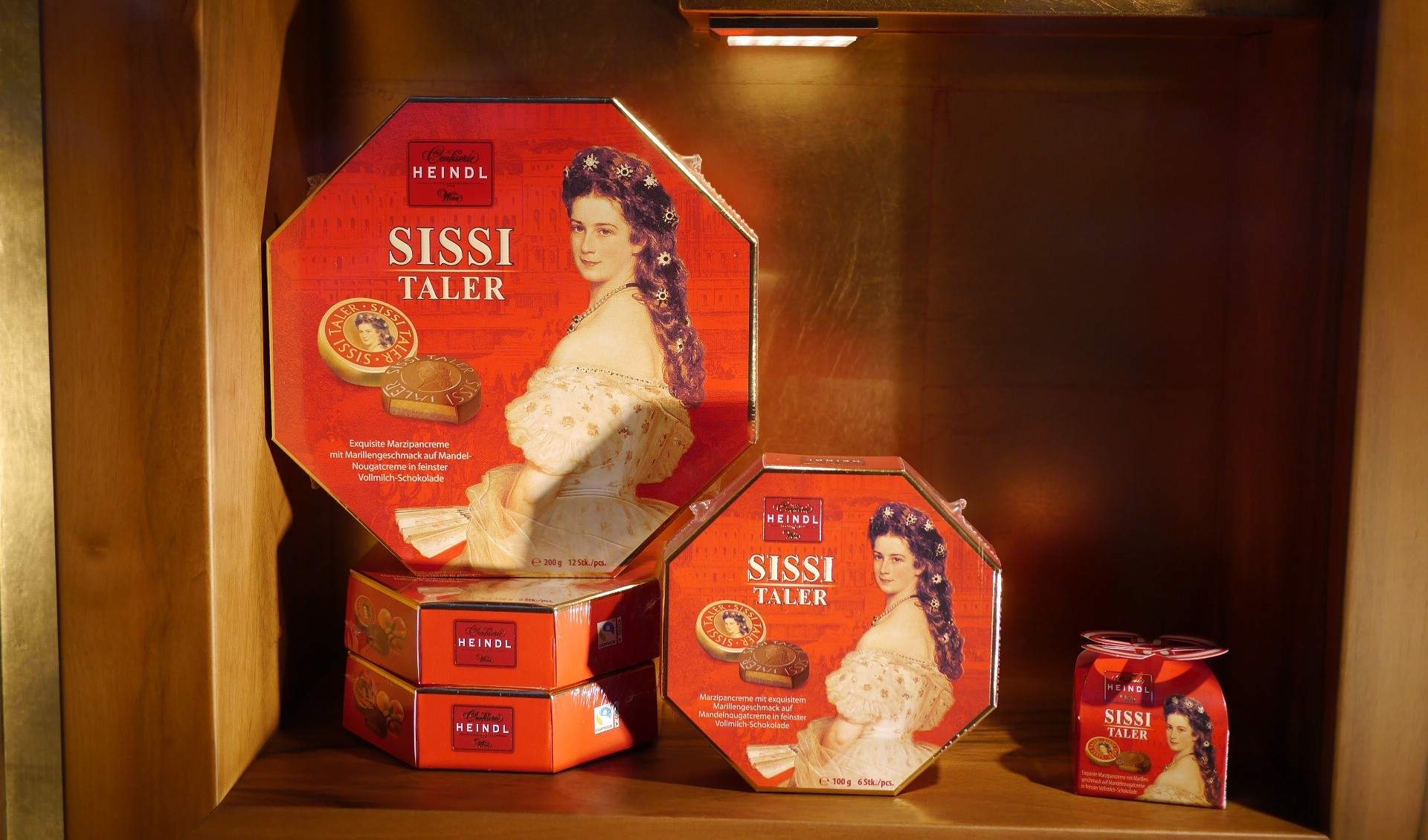 What To Buy In Vienna: The 38 Best Souvenirs and Gifts