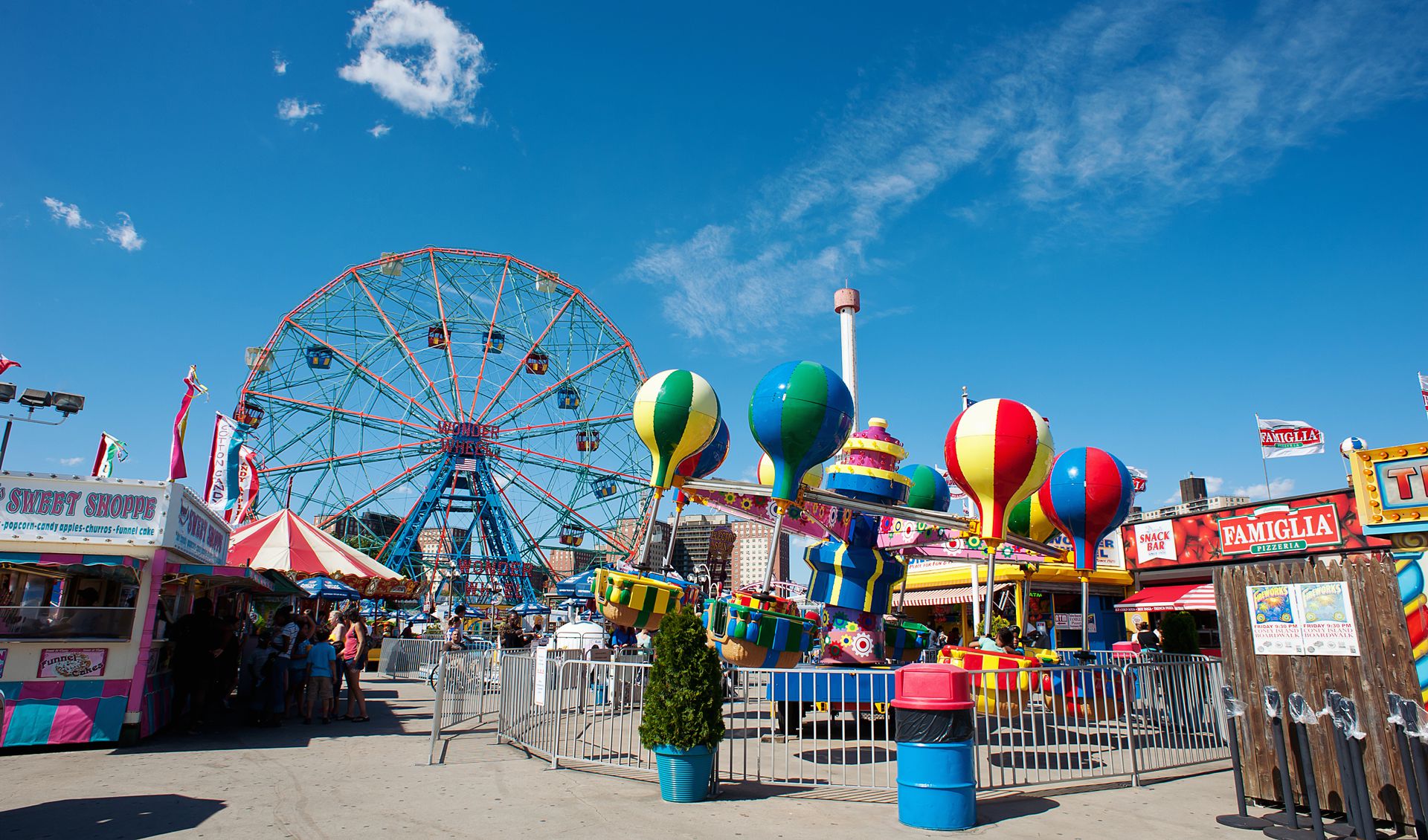 Top 10 Destinations to Travel in May: Amusement Parks