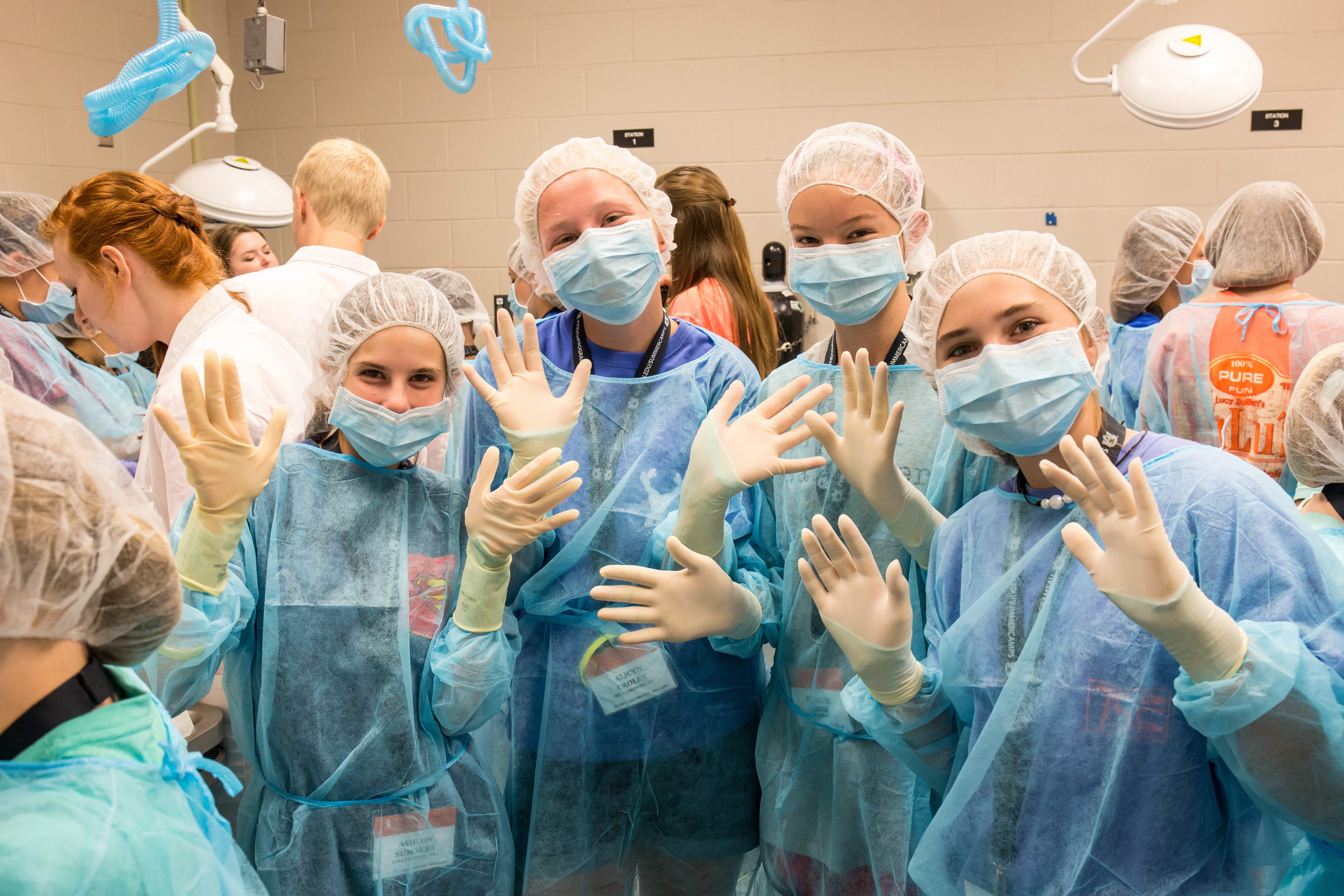 Auburn Jr. Vet Camp: Vet Set GoʼsBecome a Veterinarian Camp Contest photo 1