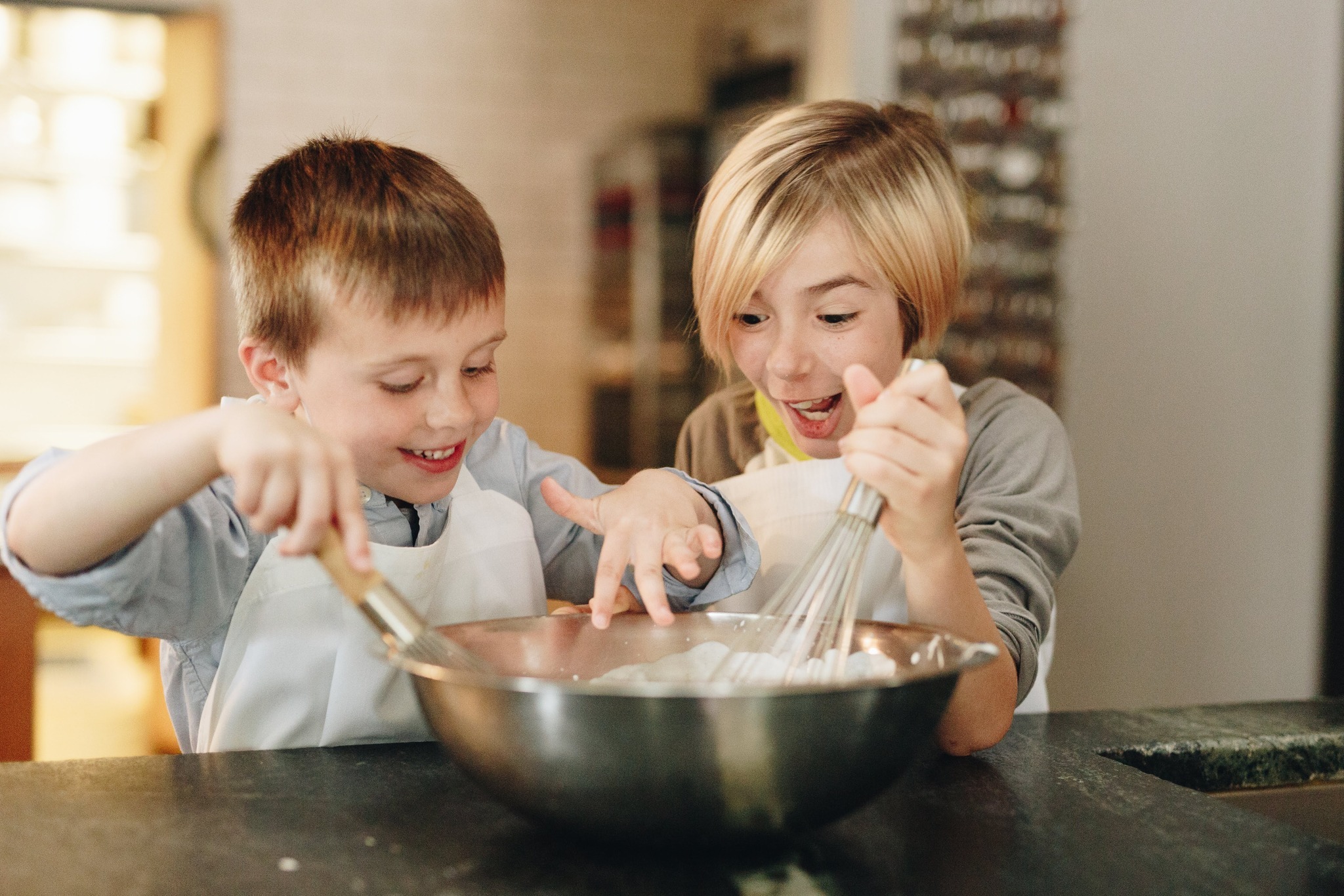 Cooks Of Crocus Hill: Dare To Create