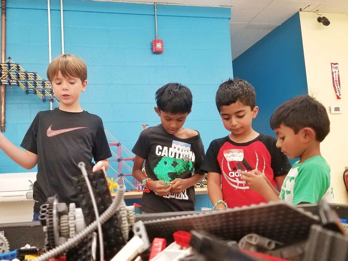 Einsteins Workshop Summer Camp photo 1