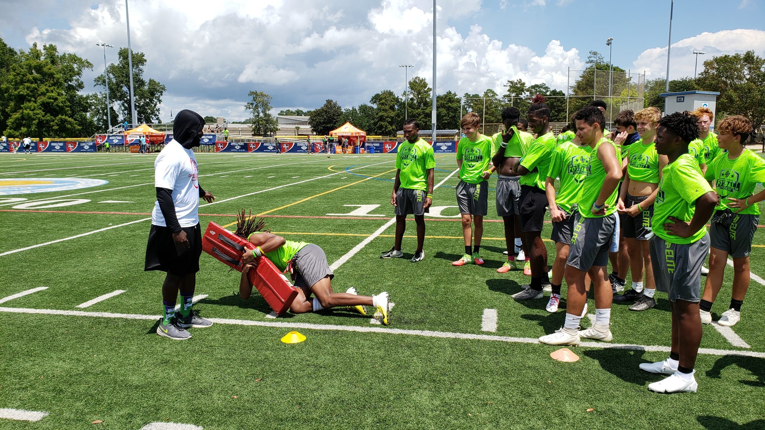 Offense - Defense Football Camp Los Angeles photo 1
