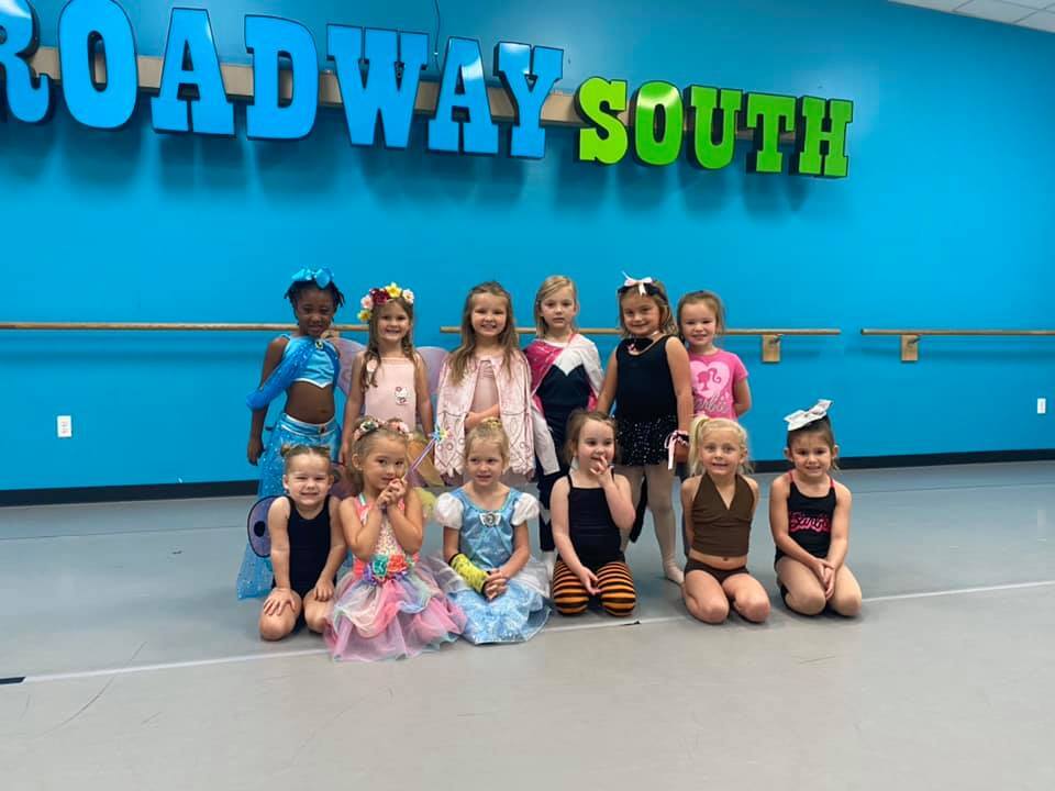 Summer at Broadway South Dance