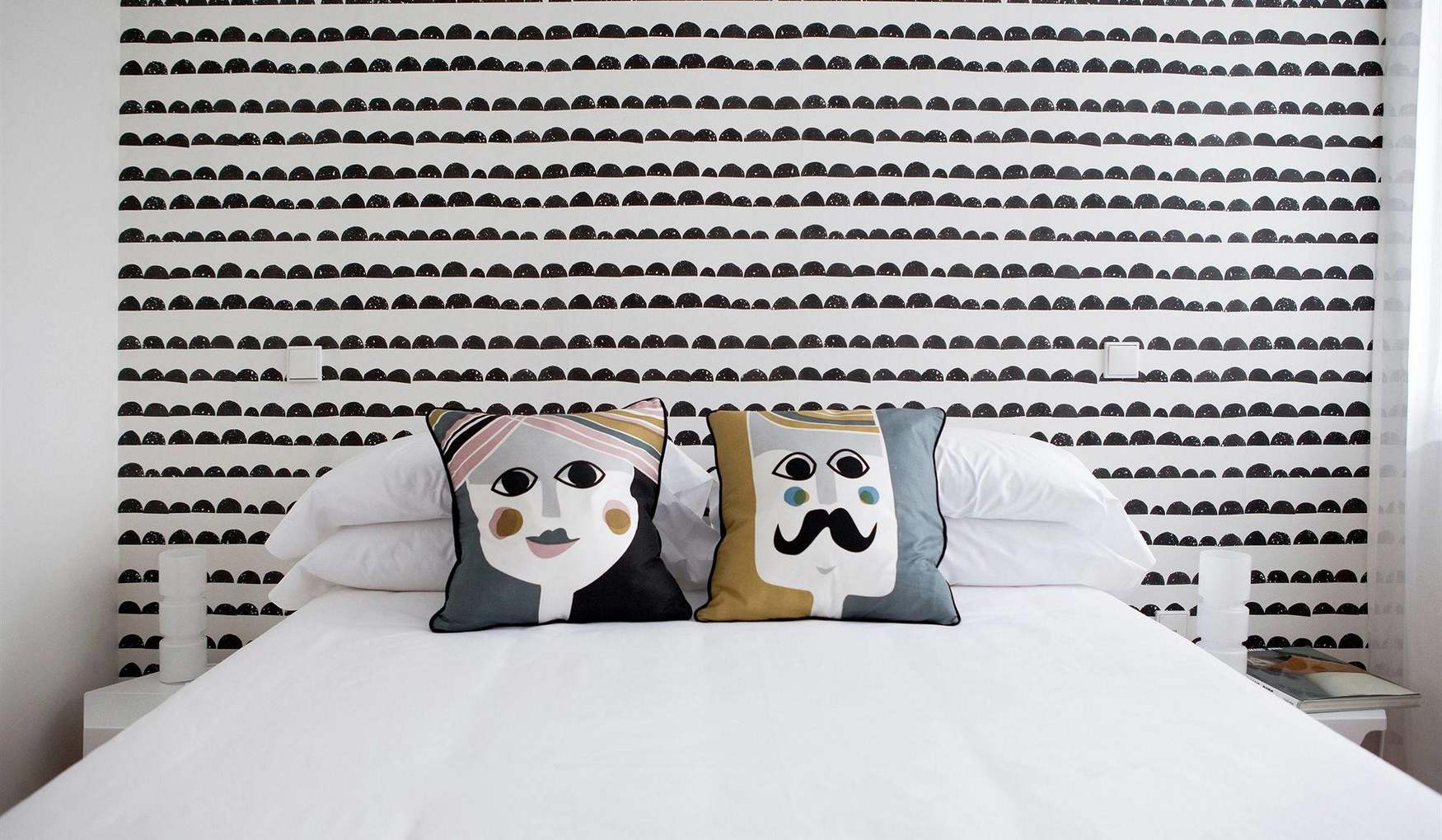 60 Balconies Urban Stay