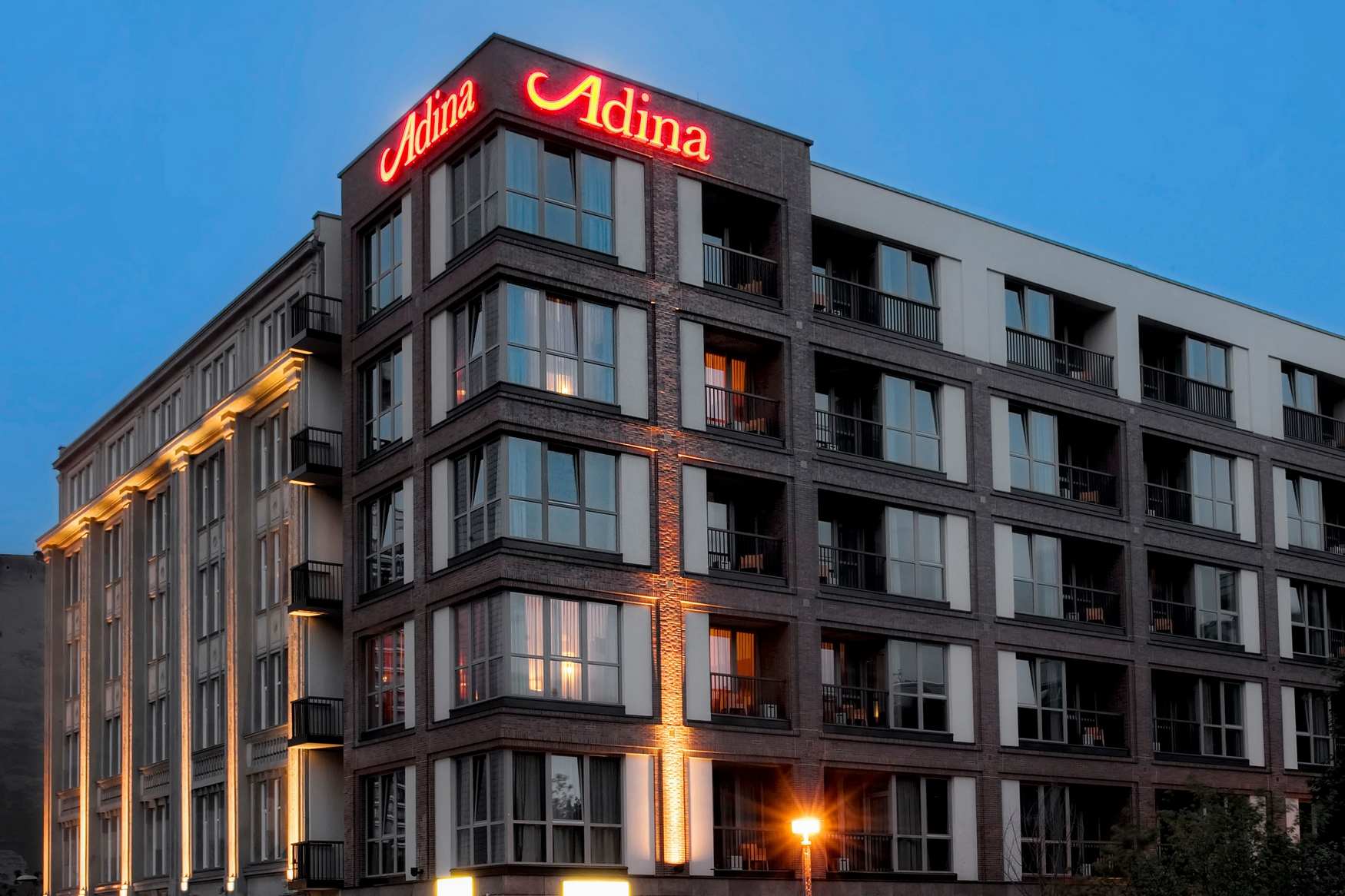 Adina Apartment Hotel Berlin Checkpoint Charlie