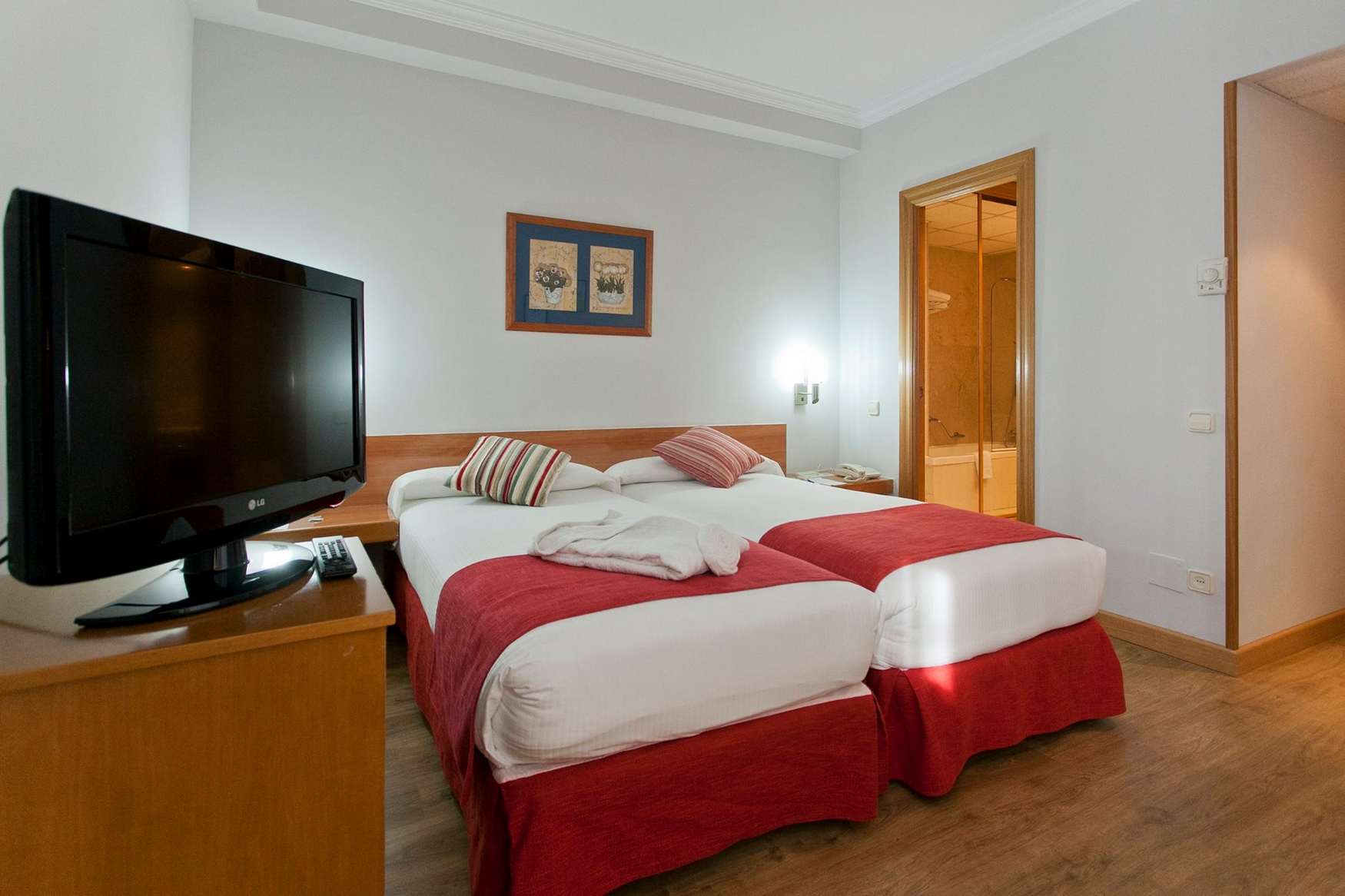 Muralto Madrid Princesa photo 1