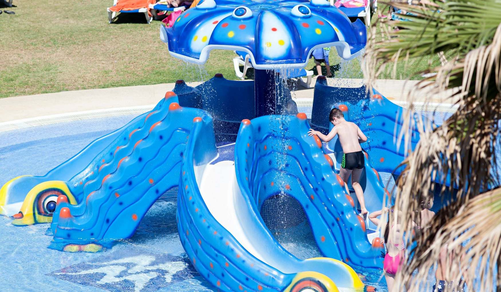 AR Almerimar photo 1