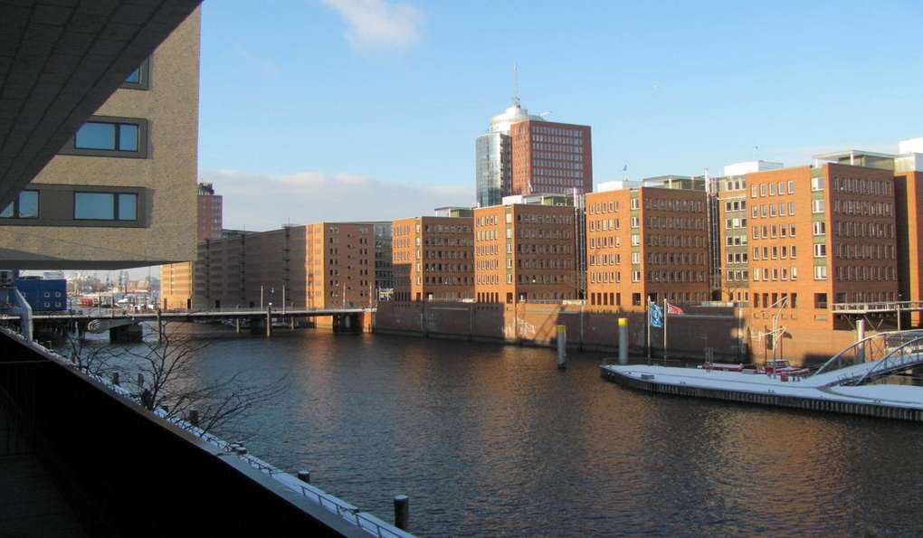 Elbapartments Am Kaiserkai photo 1