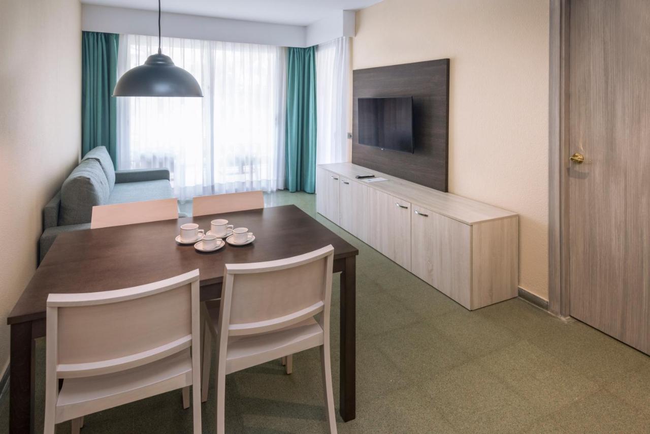 GHT Oasis Park & Spa photo 1