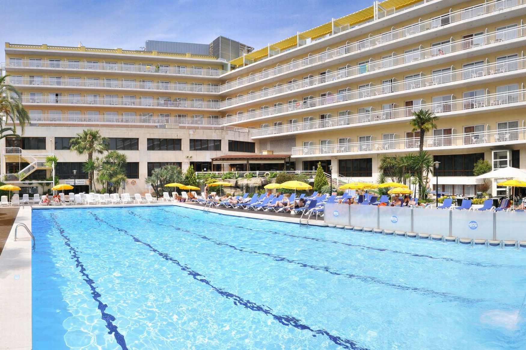 GHT Oasis Park & Spa