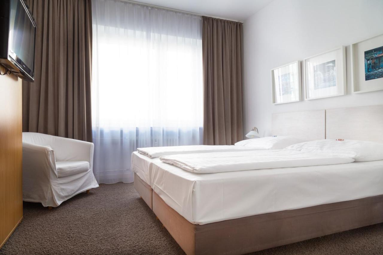 Max Hotel Garni photo 1