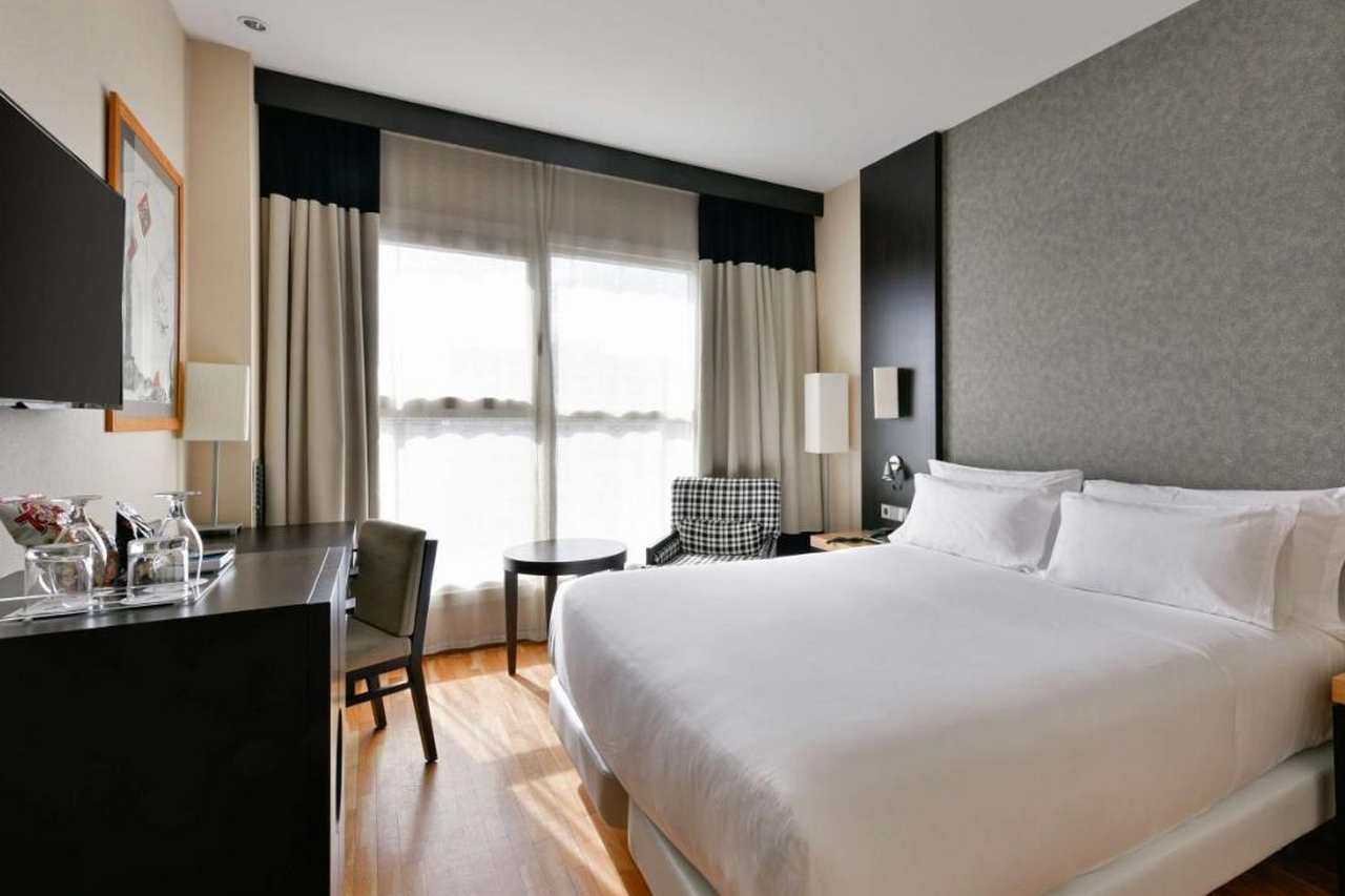 NH Valencia Center photo 1