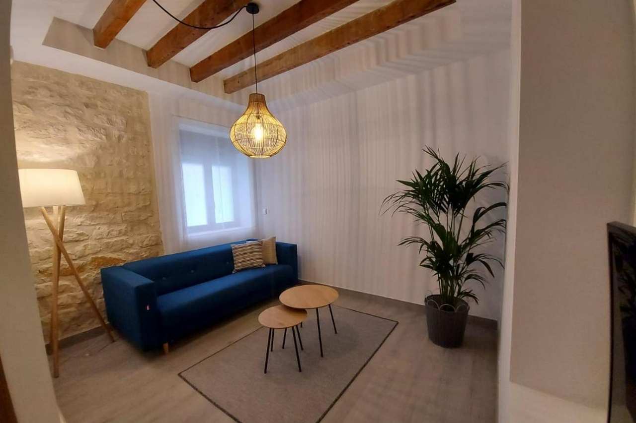 S30 Reina Victoria photo 1