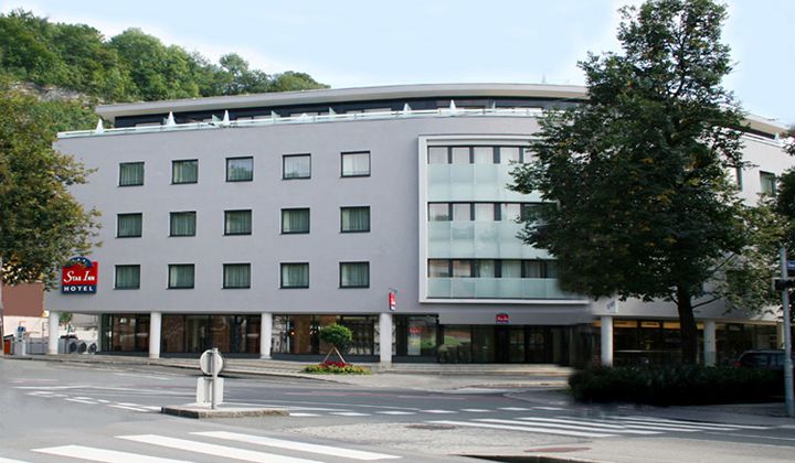 Star Inn Hotel Salzburg Zentrum photo 1