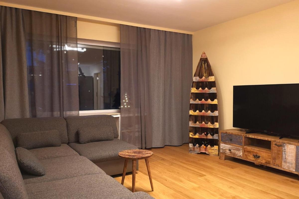 Family Suites & Parking photo 1