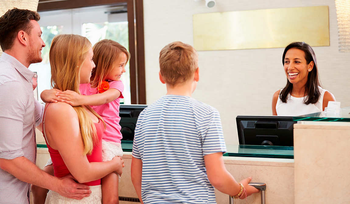 kids' theme rooms in hotels: comfort and fun photo 1