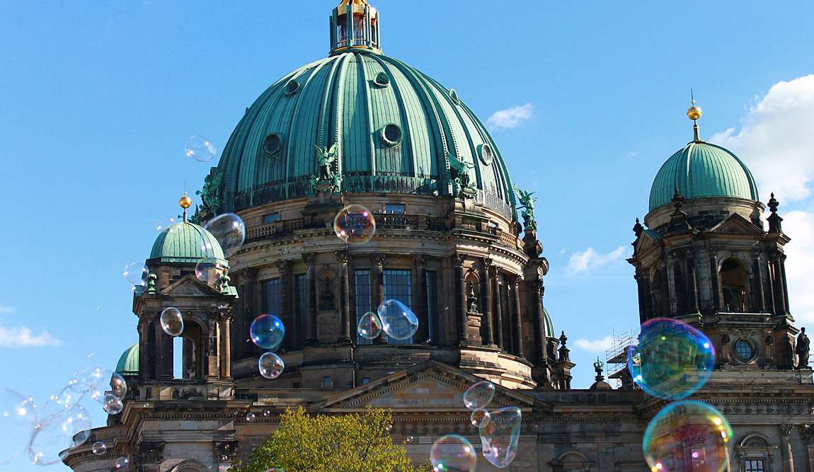 berlin in march: a light breath of spring photo 3