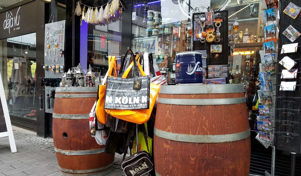what to buy in cologne: 18 ideas of souvenirs and gifts photo 1