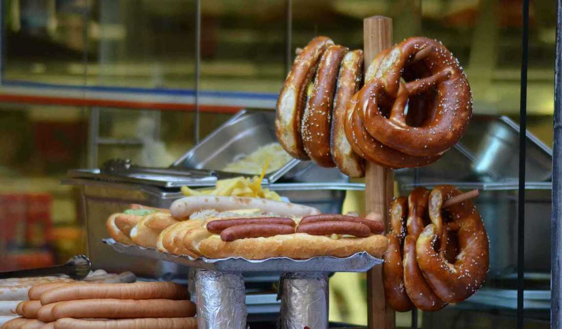 prices in munich for food in restaurants, cafes and supermarkets photo 1