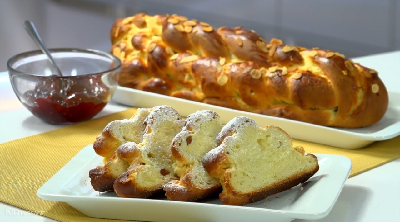 top 10 christmas sweets from around the world photo 2