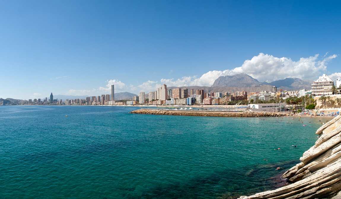 испания в мае: море как бонус photo 5