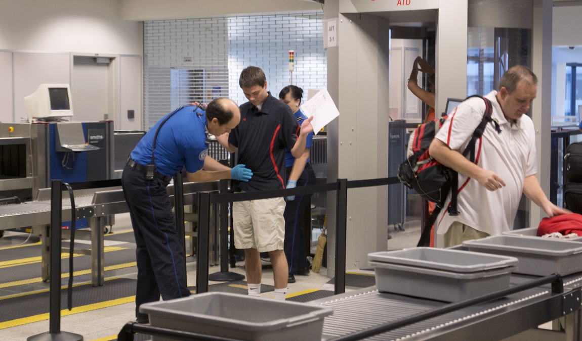 what to pack for travelling to berlin: tips from experienced travellers photo 5