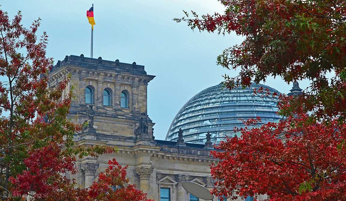 berlin in november: waiting for the holidays photo 1