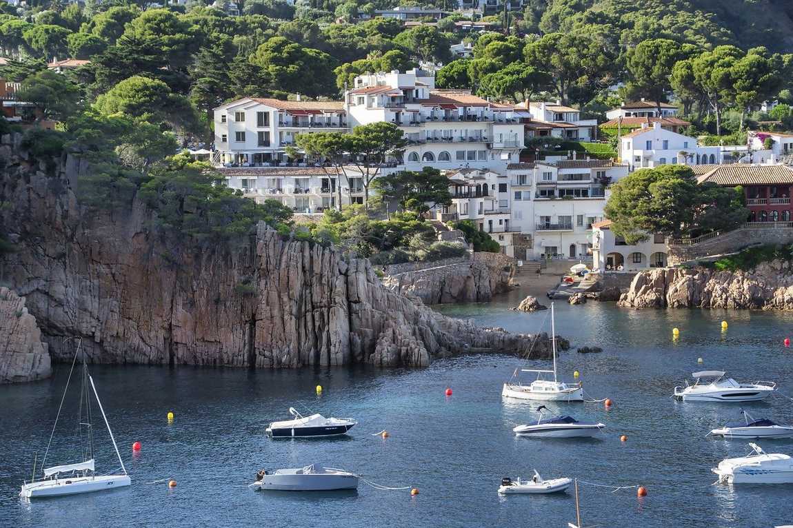 is costa brava worth a visit? a comprehensive guide to help you decide photo 2