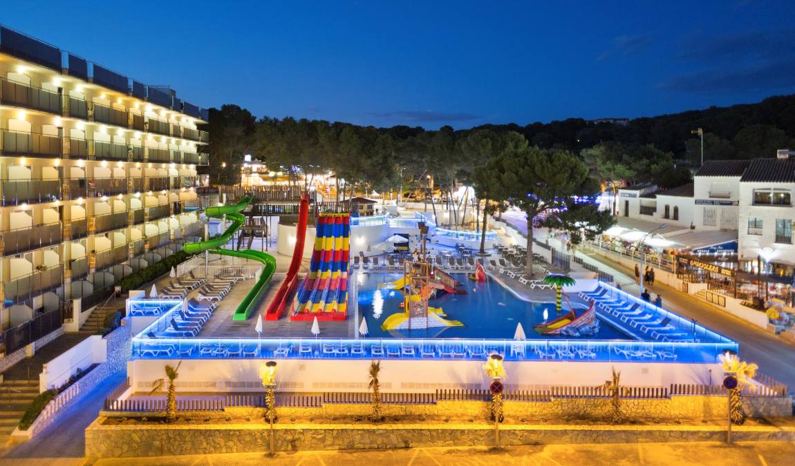 коста дорада в июне: «золотой берег» в лучах солнца photo 4