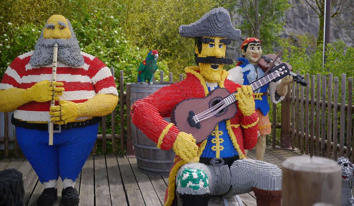 legoland parks - a world of colourful bricks  photo 3