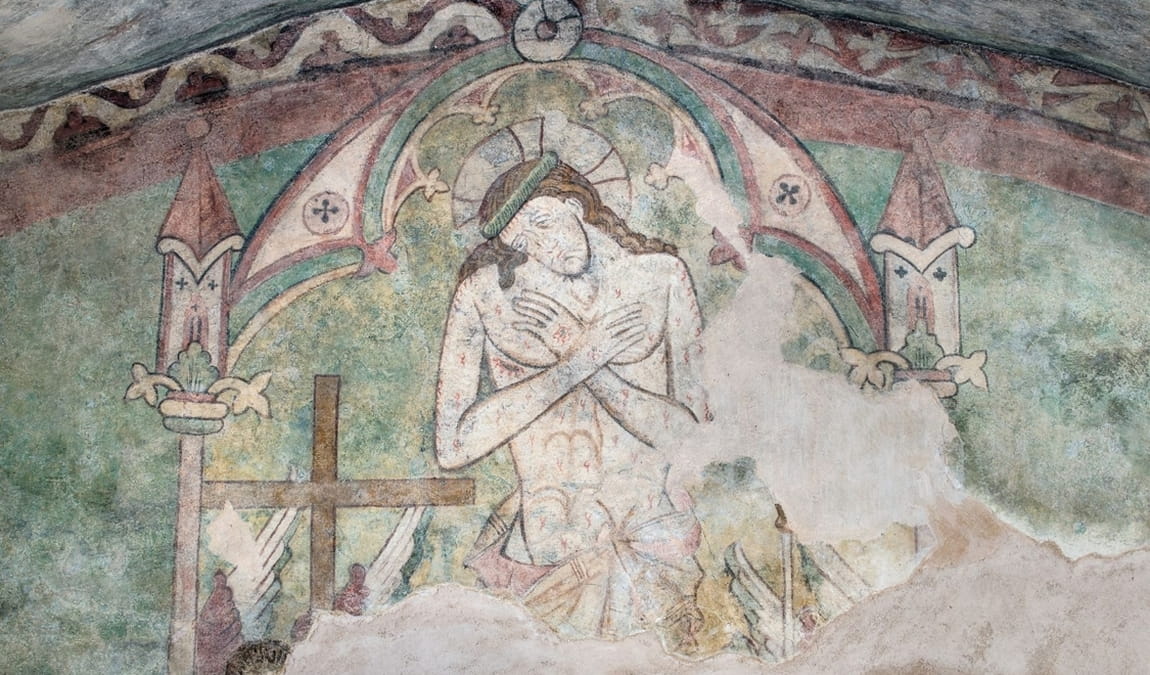 stone bell house photo 7