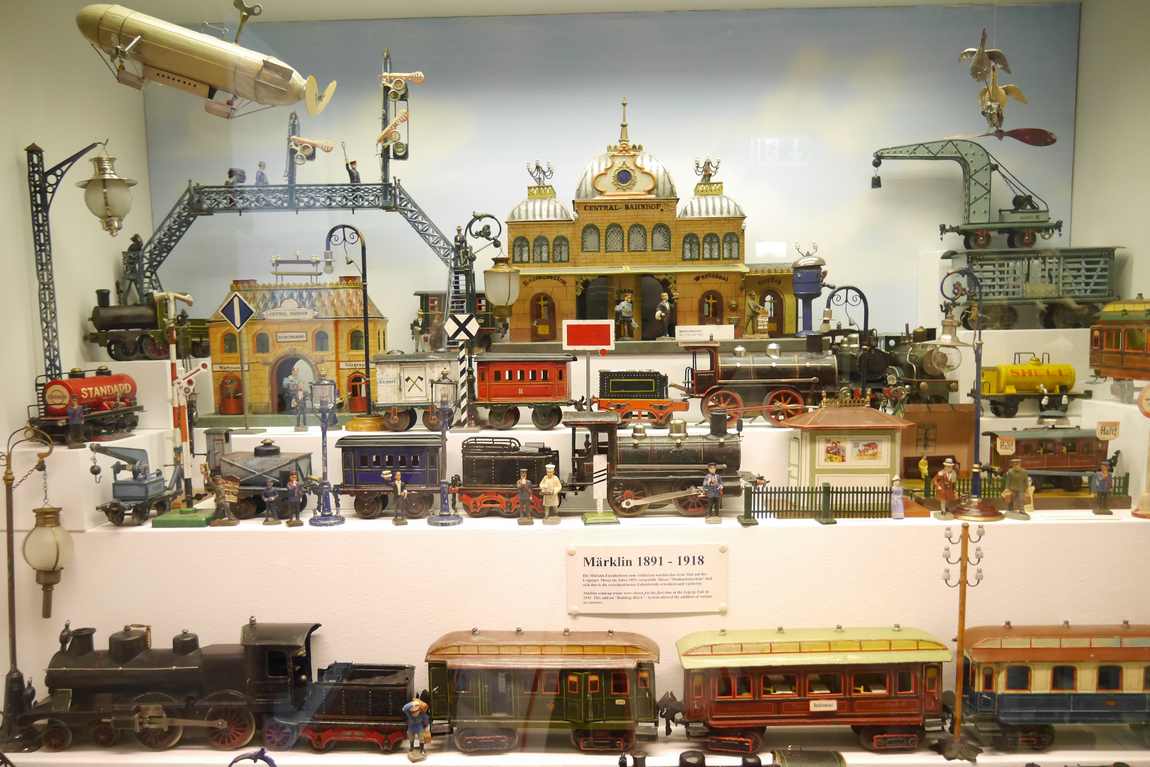 toy museum photo 5