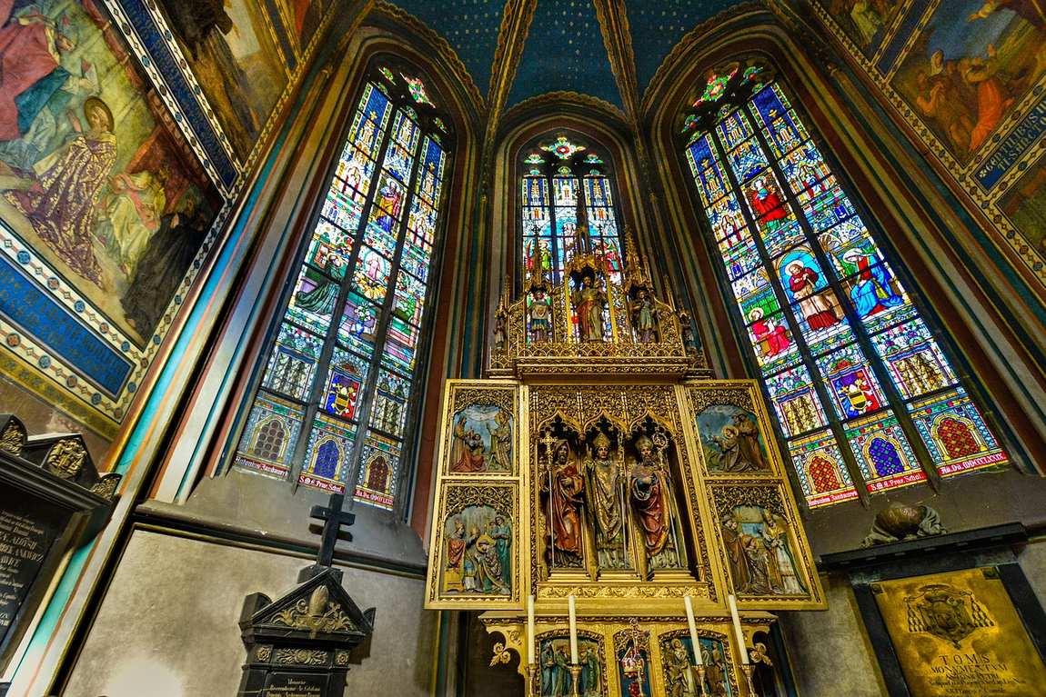 st vitus cathedral photo 6