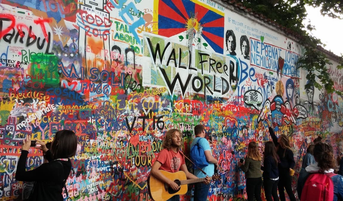 john lennon wall photo 7