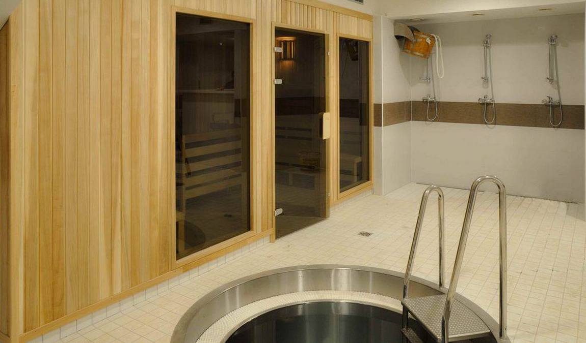 swimming stadium podoli photo 5