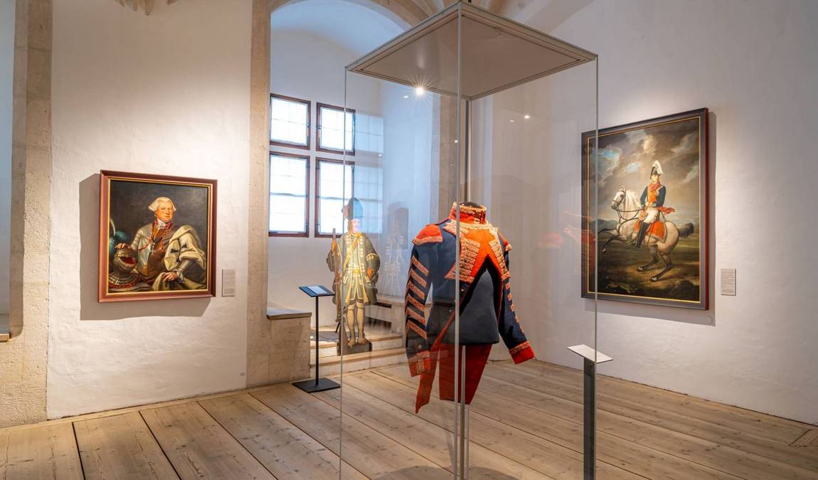 bavarian army museum - new castle photo 6