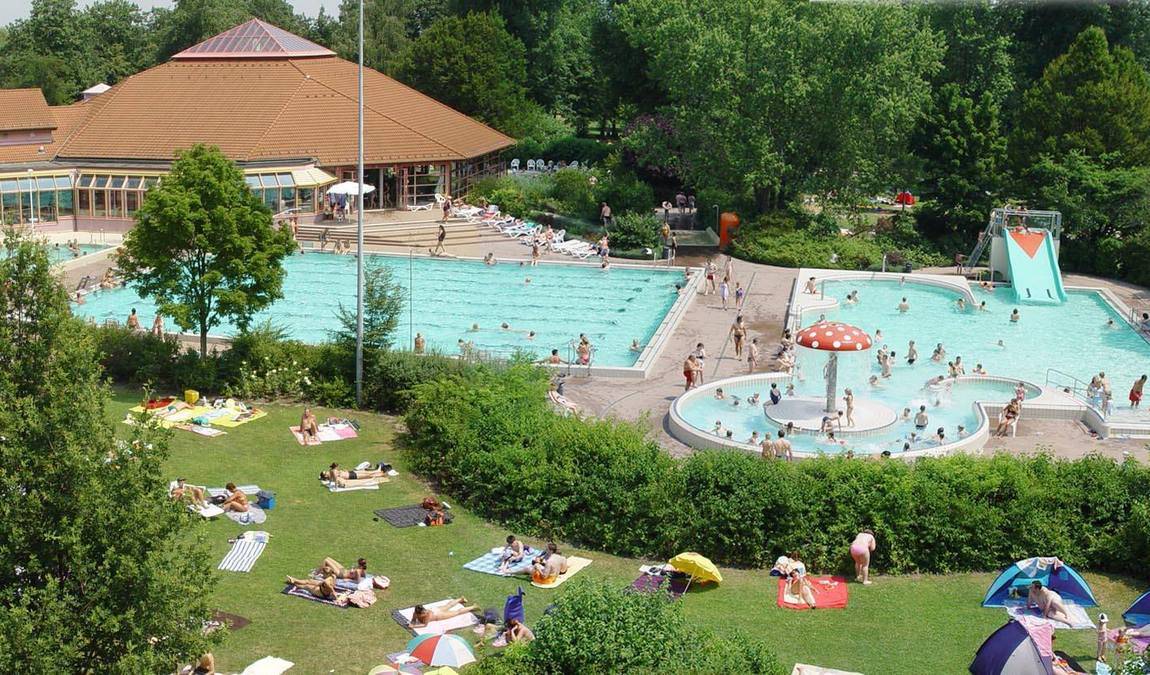 badepark hassloch photo 1