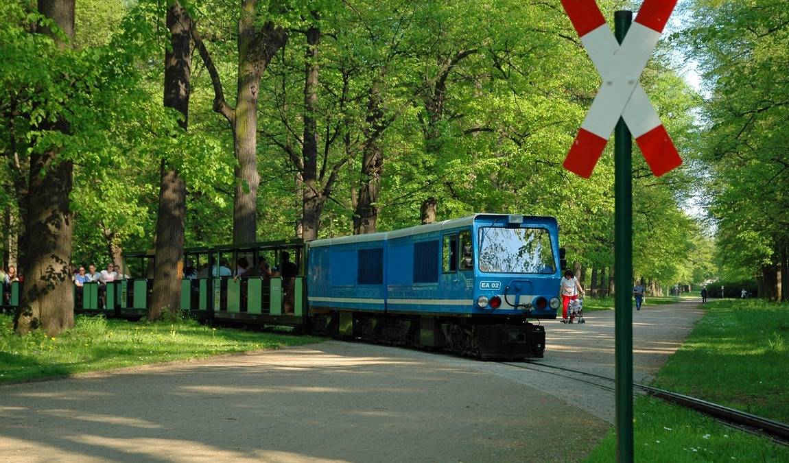 dresden park railway photo 3