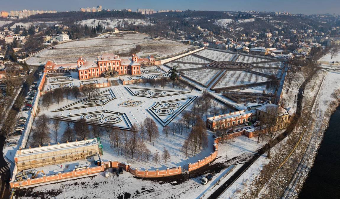 troja chateau photo 3