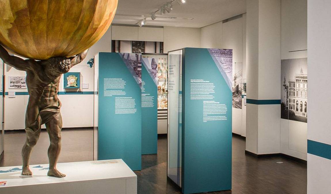 overseas museum photo 14