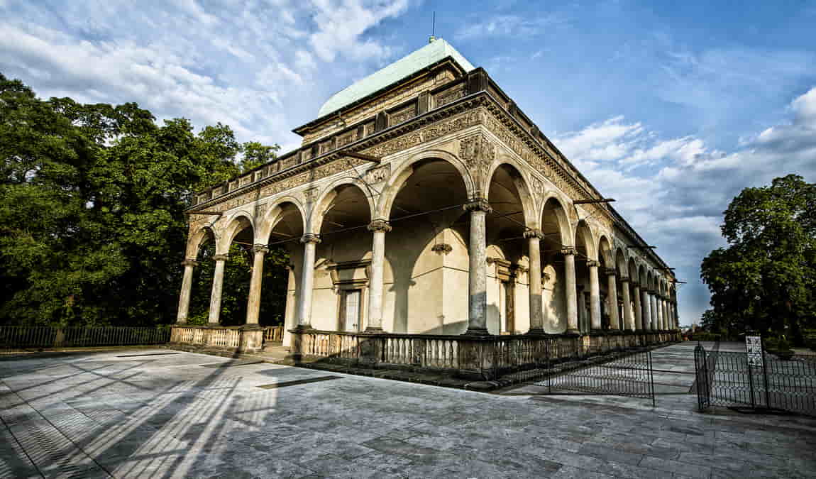 chotek gardens photo 3