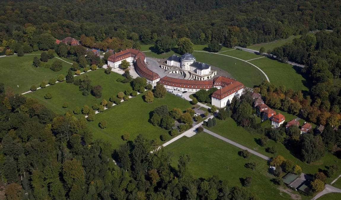 castle solitude photo 3