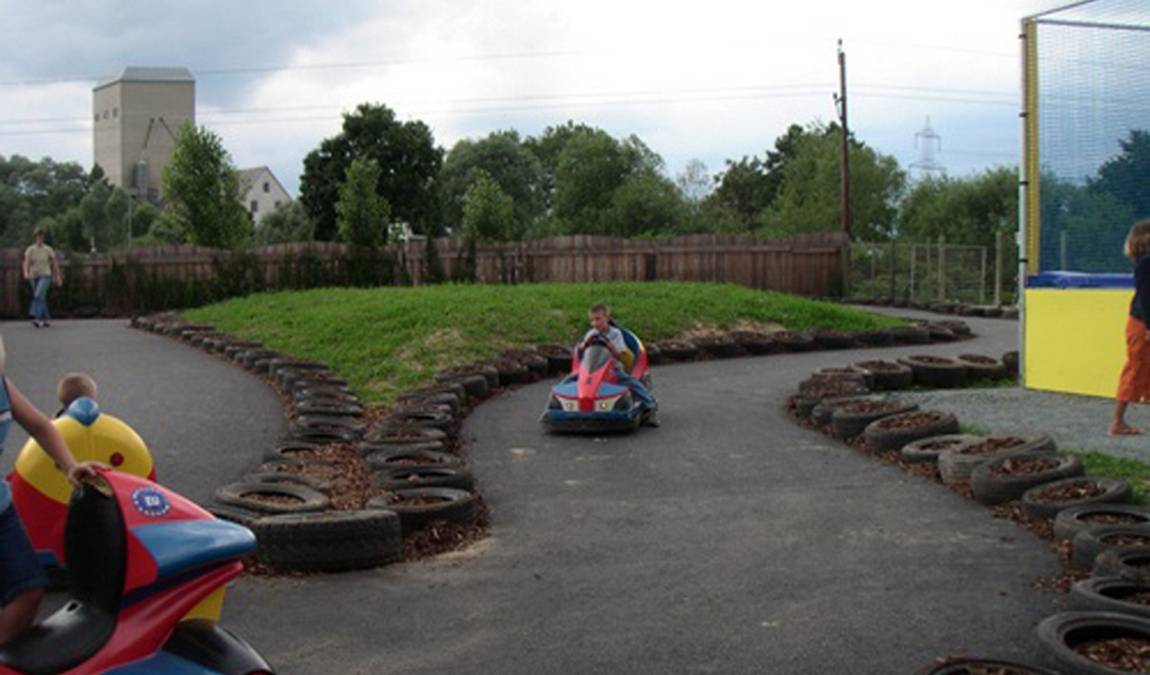 animal wild u. game park preding photo 5