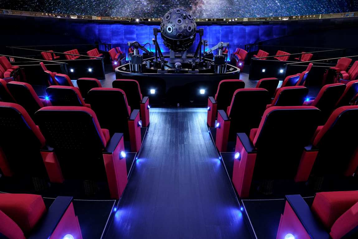 planetarium hamburg photo 2
