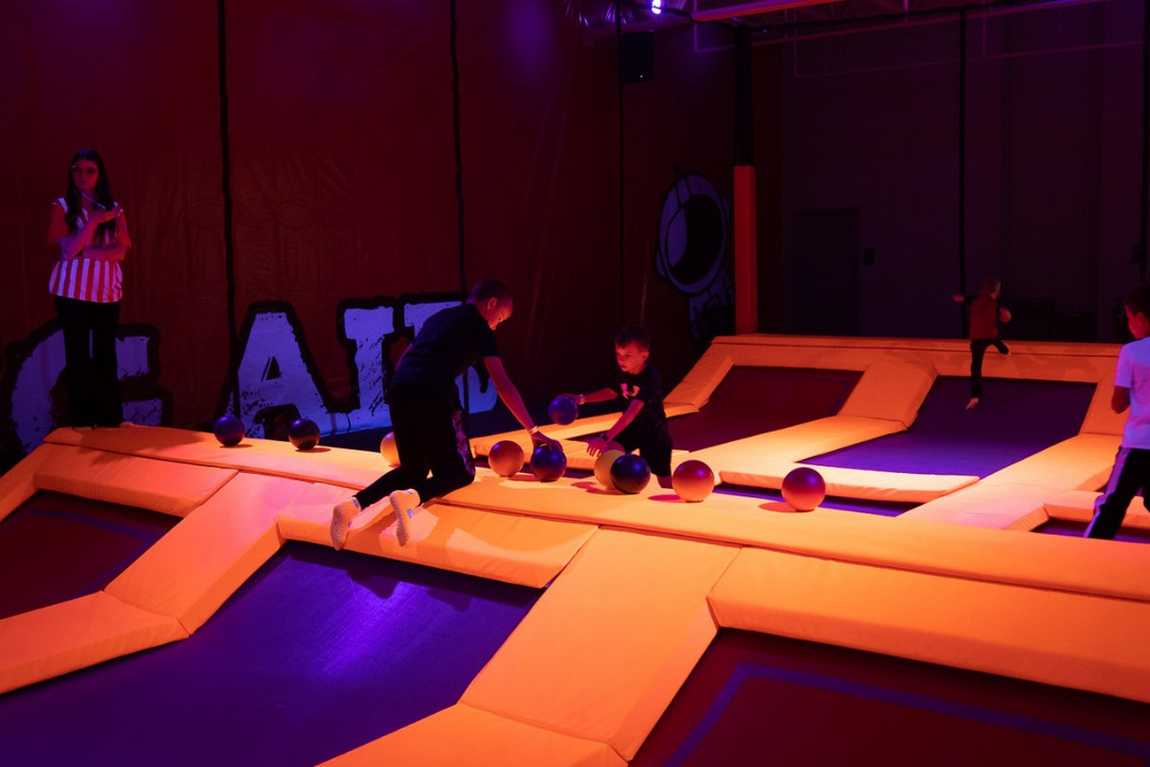 big air trampoline park photo 1