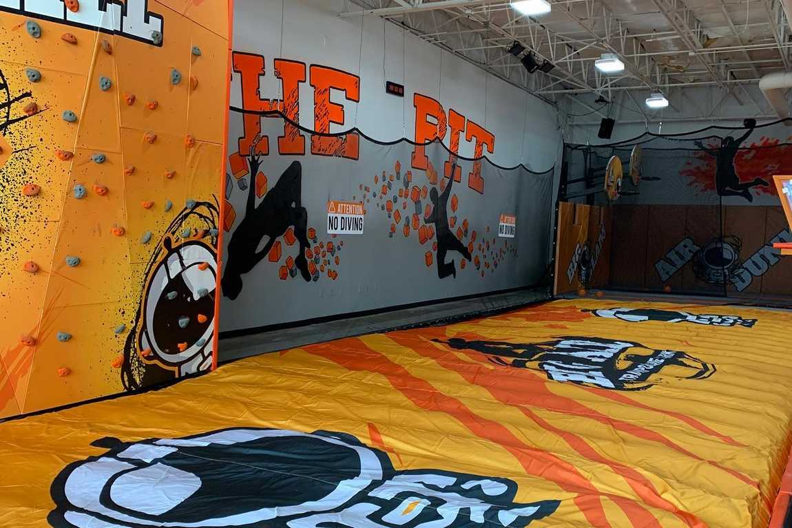 big air trampoline park photo 6