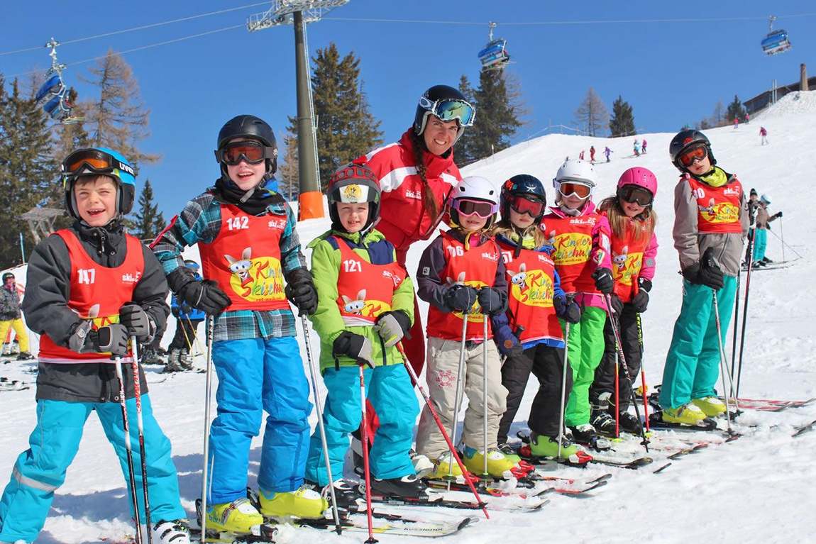 rot weiss rot ski school photo 2