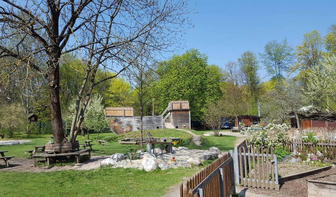 child and youth farm ramersdorf photo 2