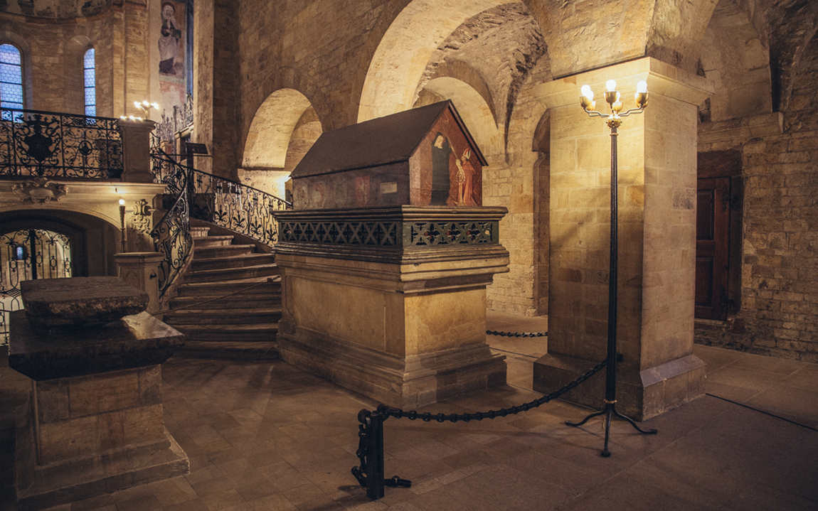 st george's basilica photo 7