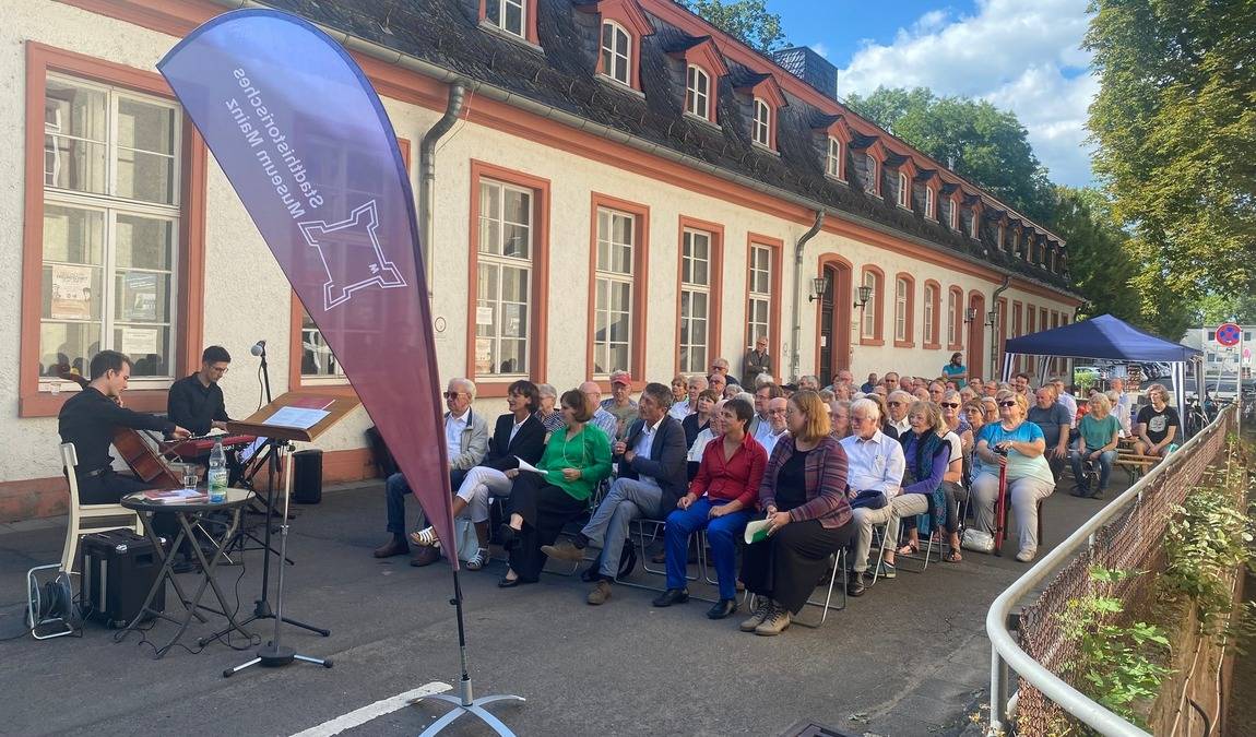 city history museum photo 4